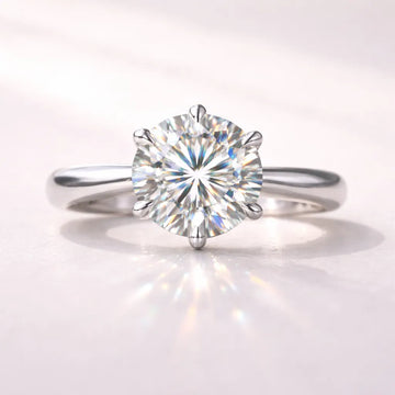 Moissanite engagement ring with high brilliance and fire