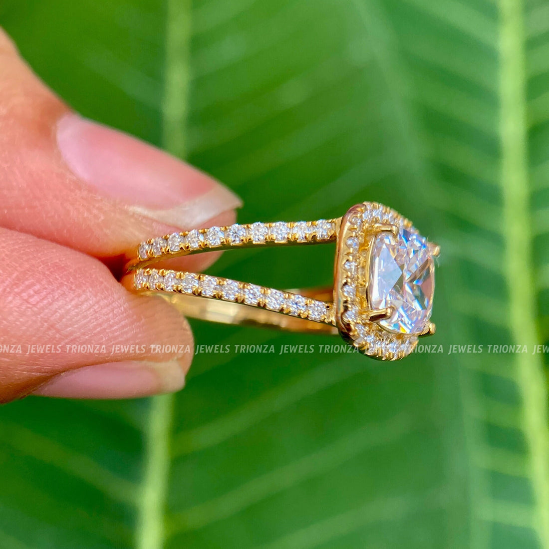 2.51CT Cushion Halo Moissanite Engagement Ring | 10k/14k/18k White Gold