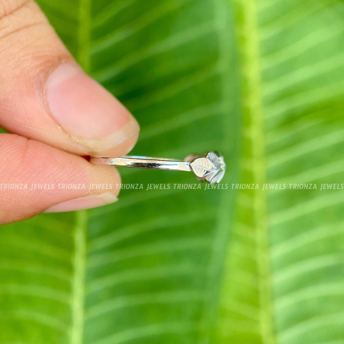 Leaf Engraved Gold Wedding Band - Nature Inspired Eternity Ring