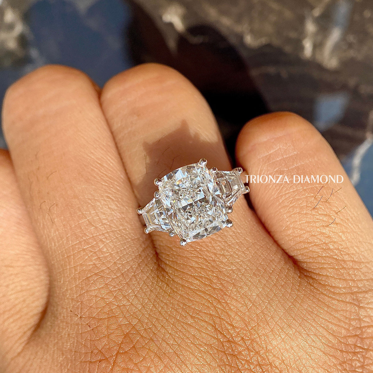 Close-up of the comfort fit band crafted with eco-friendly conflict free diamonds
