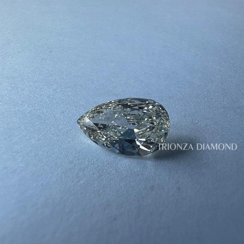 2 CT Pear Cut Lab Grown Diamond Ring, IGI Certified G/VS2