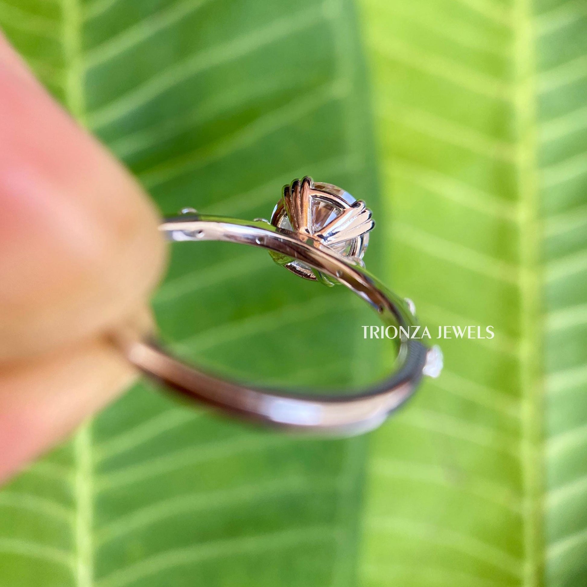 Vintage 1.66 CTW Round Moissanite Engagement & Wedding Ring