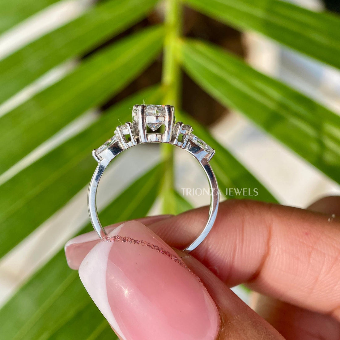 1.5 CT Pear Moissanite Engagement Ring | 14K Gold Thin Band