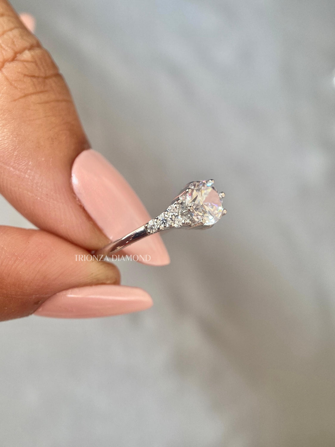 1.50 CT Round Lab Grown Diamond Engagement Ring | D/VVS2 Yellow Gold