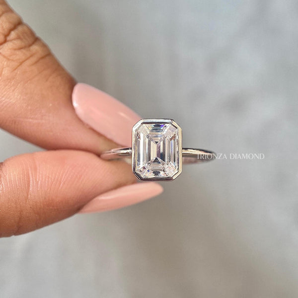 2 CT Emerald Cut Lab Diamond Ring | IGI D/VVS2 Bezel Solitaire