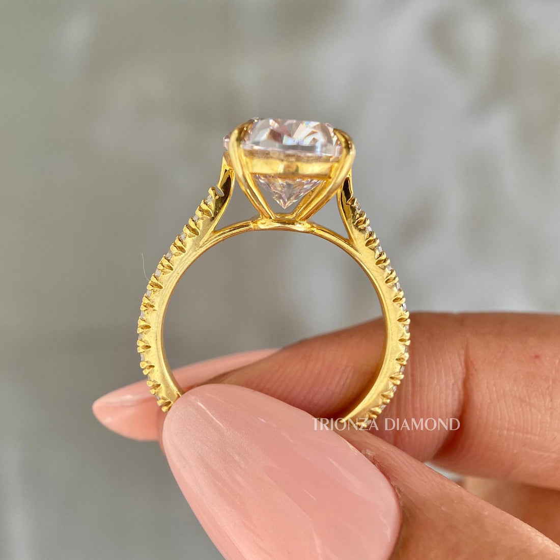 4CT Oval Lab Grown Engagement Ring, F/VVS2 IGI Certified 14k Gold