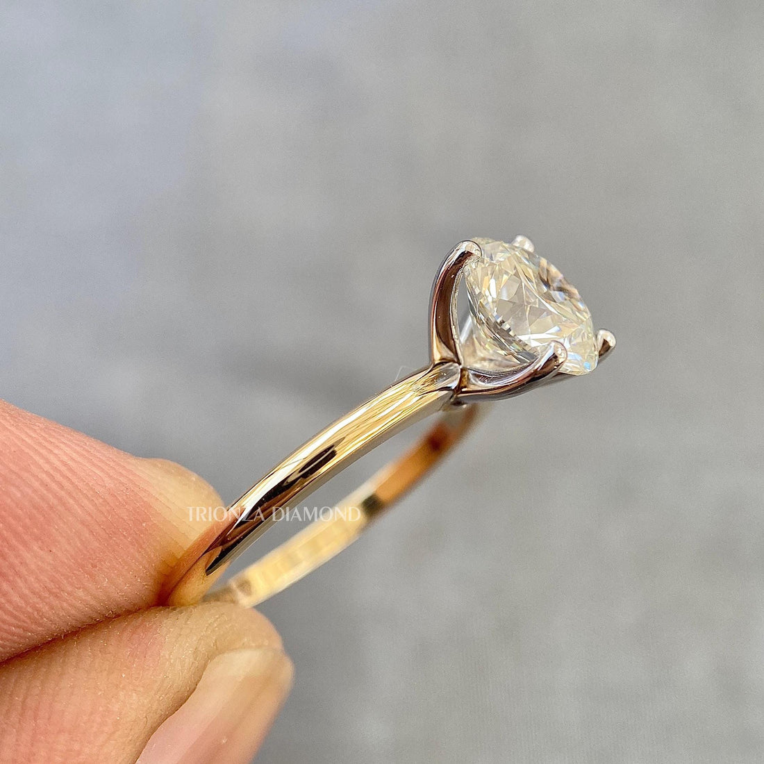 2CT IGI Certified 14K Yellow Gold Lab Grown Diamond Engagement Ring