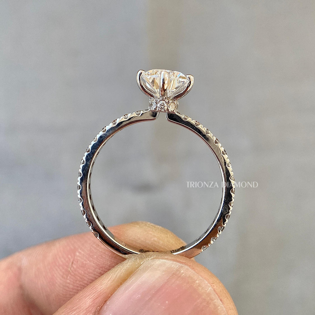 1.5 CT Pear Lab Grown Diamond Engagement Ring IGI Certified F/VS1