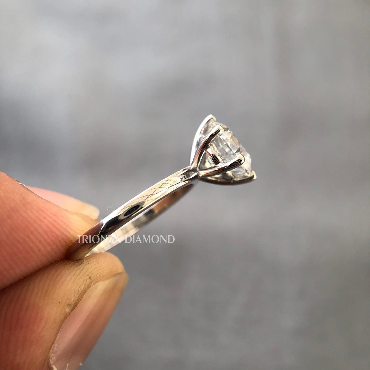 TrionzaDiamond engagement ring handcrafted with an IGI certifiable lab grown diamond