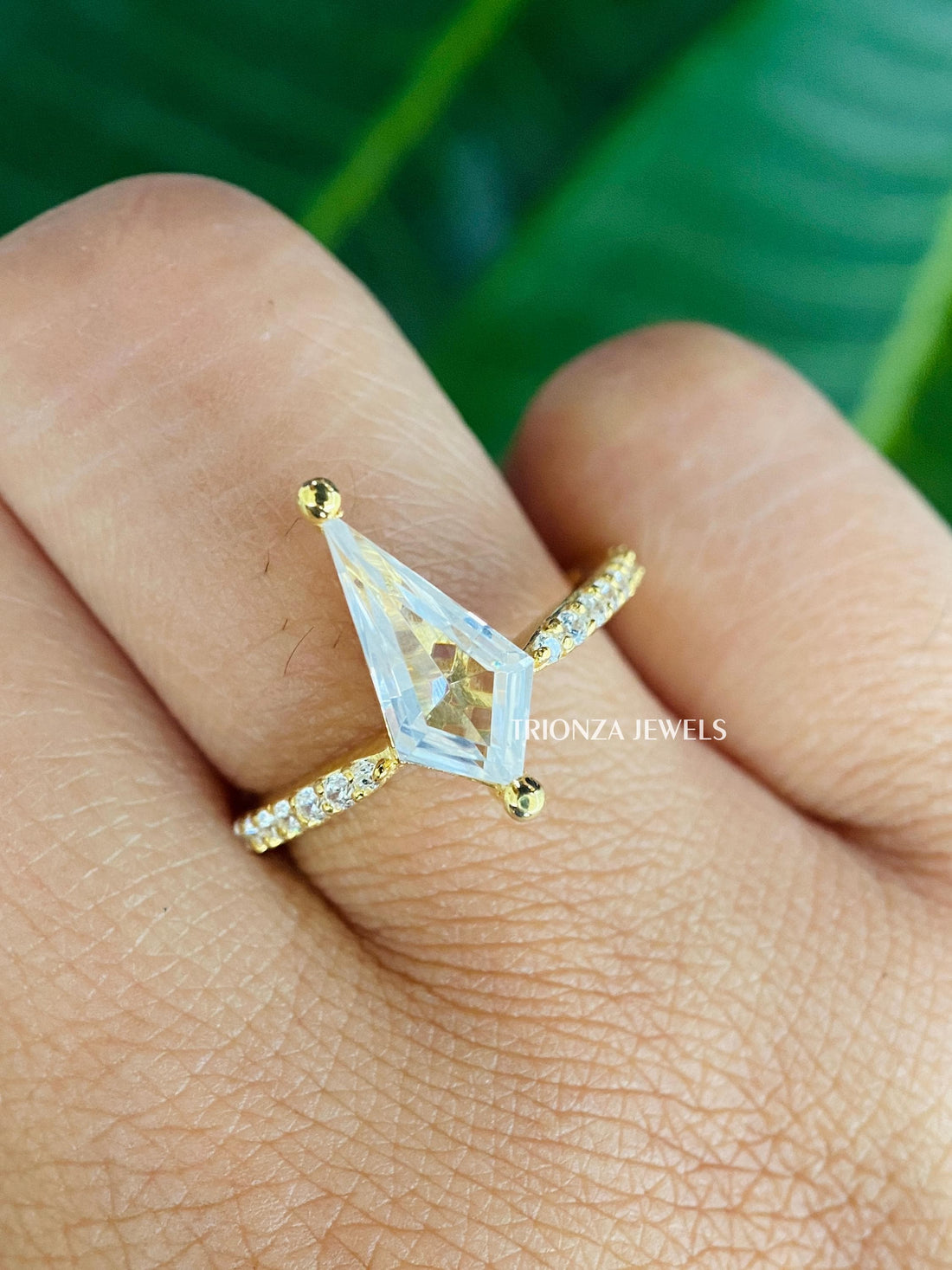 2CT Kite Cut Moissanite Bridal Set | 14K Gold Wedding & Promise Ring