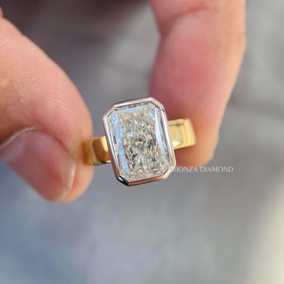 radiant cut engagement ring