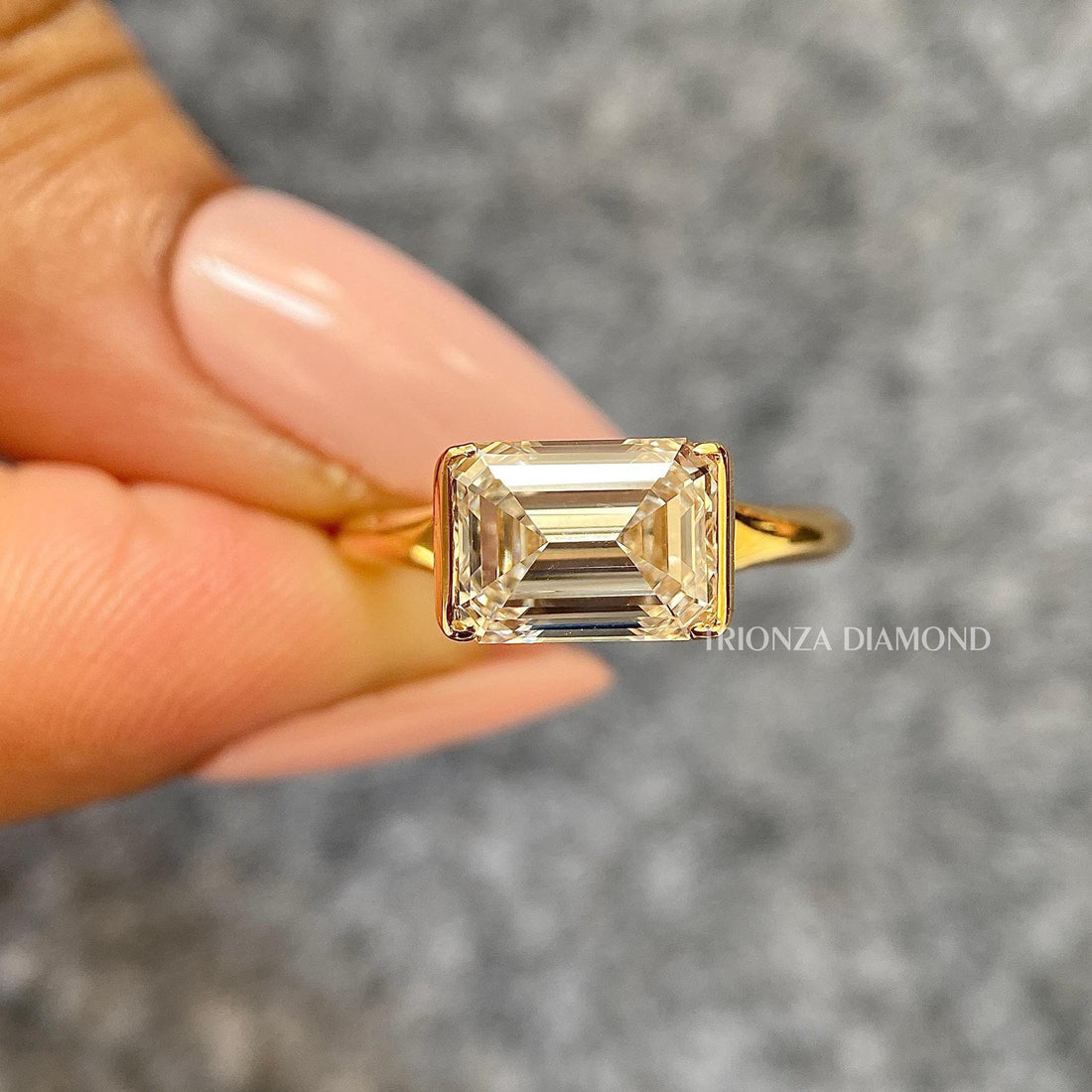3 CT Emerald Cut Lab Diamond Ring | IGI Certified 18K Gold Solitaire