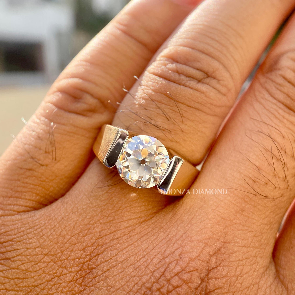 TrionzaDiamond men's ring handcrafted with an IGI certified lab grown diamond solitaire