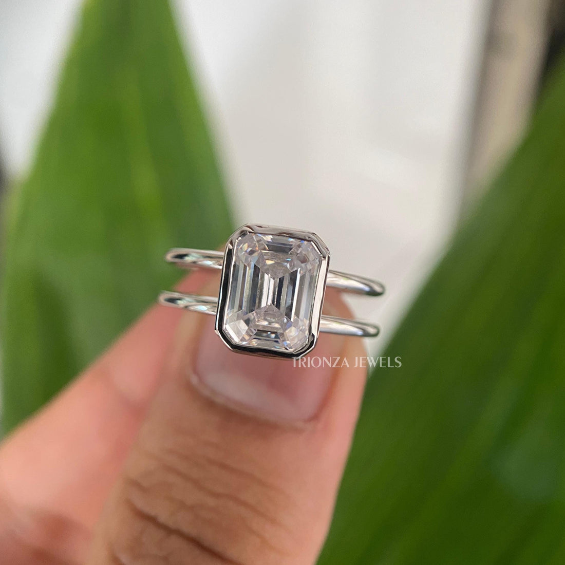 3 CT Emerald Cut Bezel Solitaire Engagement Wedding Ring