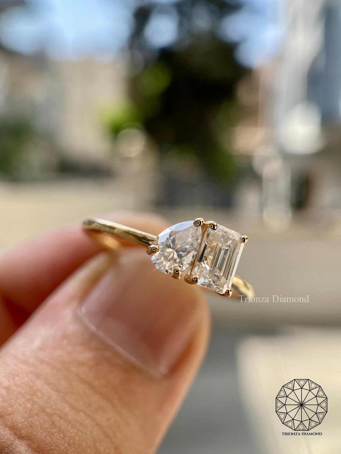 2 TCW Toi Et Moi Lab Diamond Ring | D IF Pear & Emerald | 14K Gold IGI