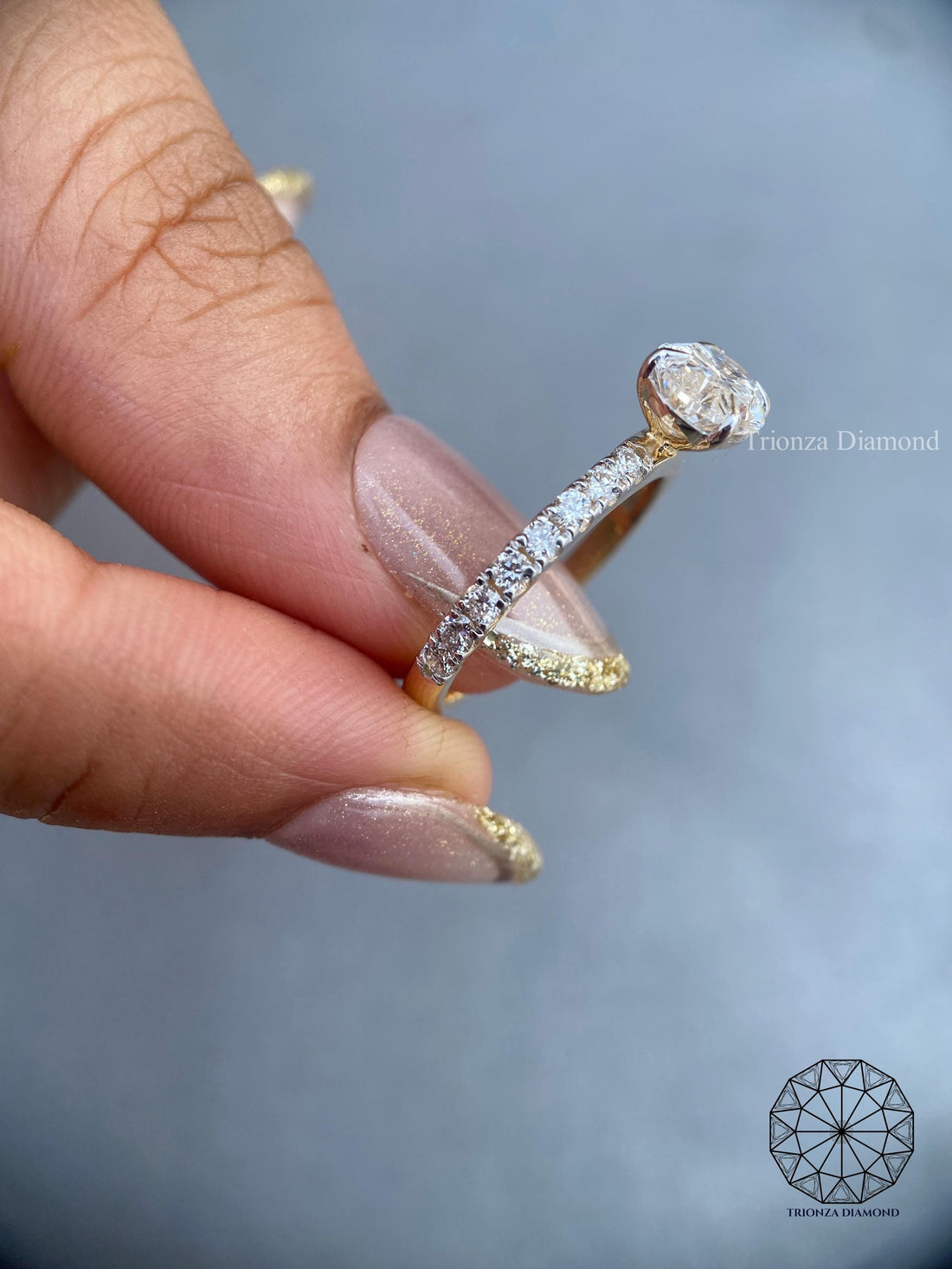 2 CT D/VVS1 Oval Lab Diamond Engagement Ring, IGI Certified 14K