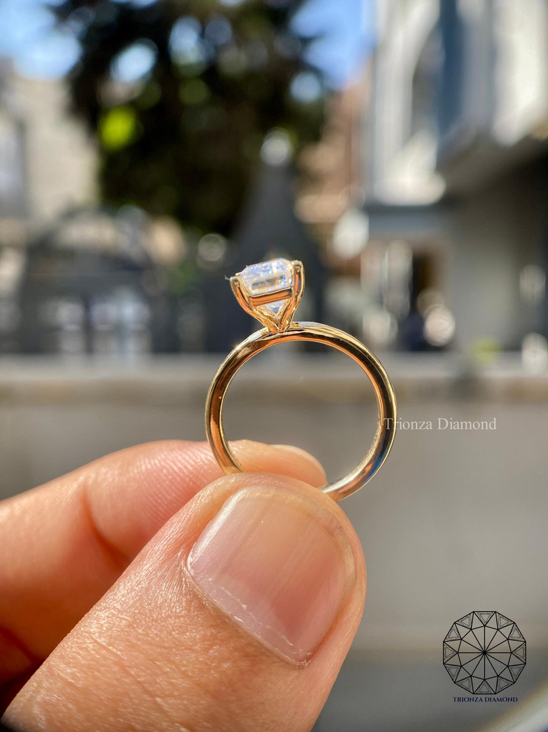 2 CT Emerald Cut Lab Diamond Engagement Ring - D/VVS1, IGI, 14K Gold