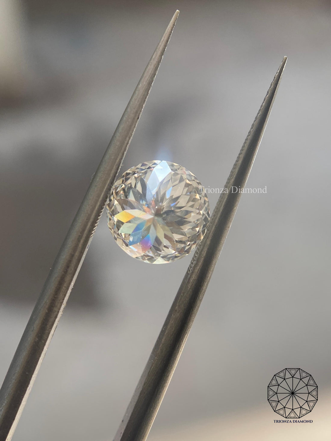 2CT Round Lab Grown Diamond F VS1 - IGI Certified Loose Diamond