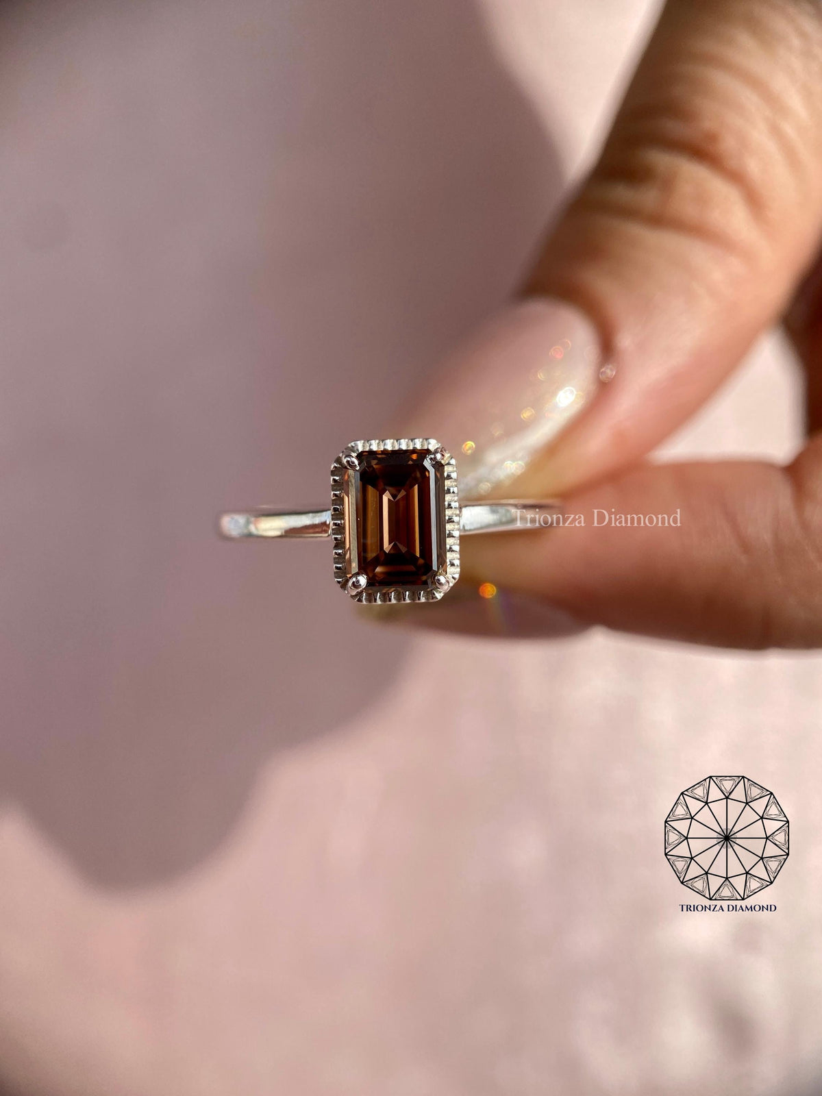 TrionzaDiamond engagement ring featuring a dark brown CVD lab grown diamond