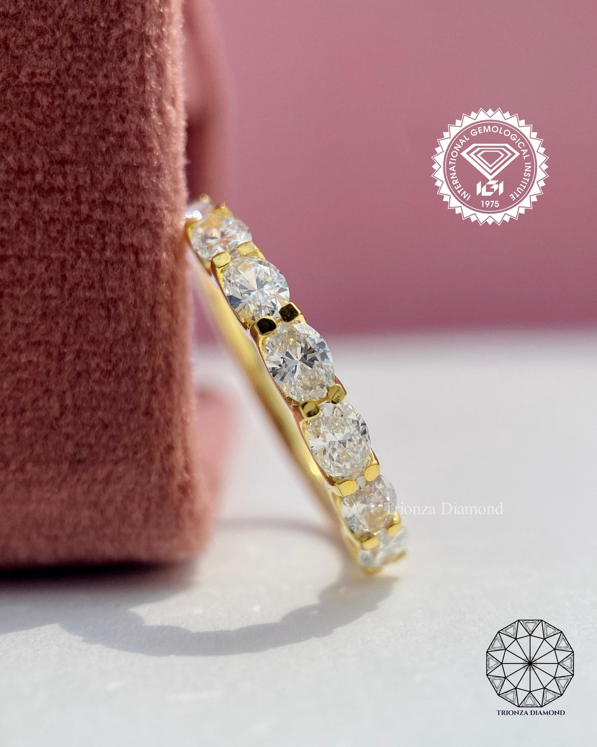 oval diamond wedding band