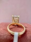 18k gold diamond ring