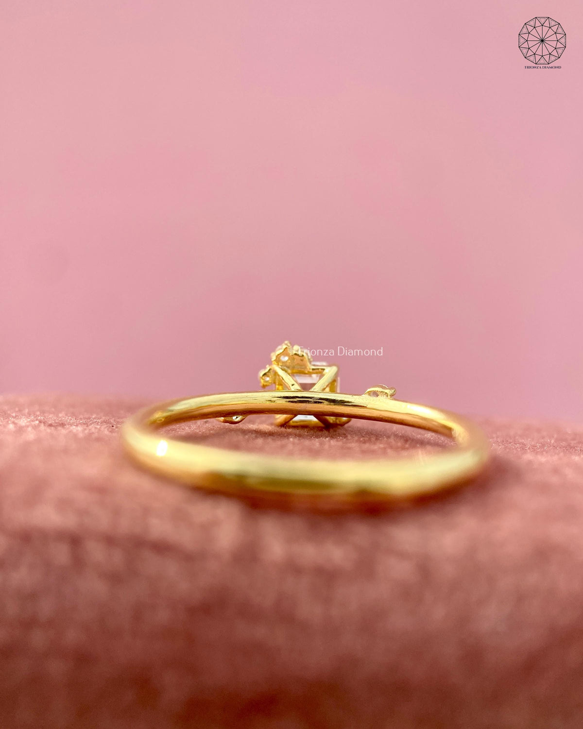 station diamond band ring in yellow gold